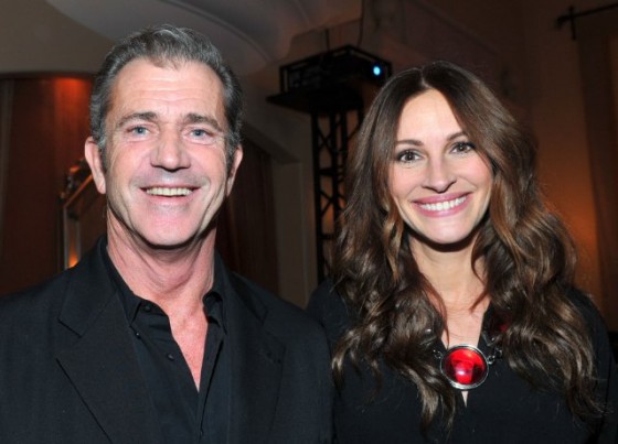 Mel Gibson with Julia Roberts