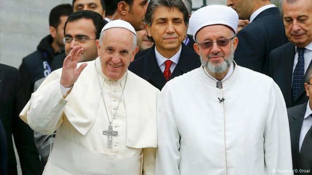 Pope Francis with Grand Mufti Rahmi Yaran