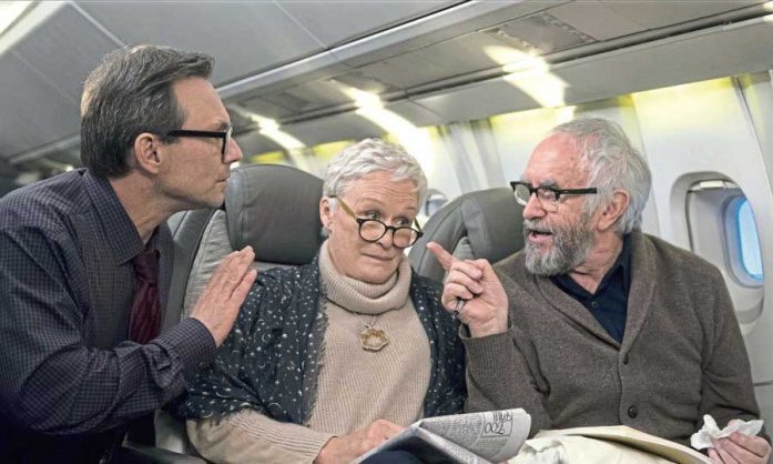 Christian Slater, Glenn Close, and Jonathan Pryce in The Wife
